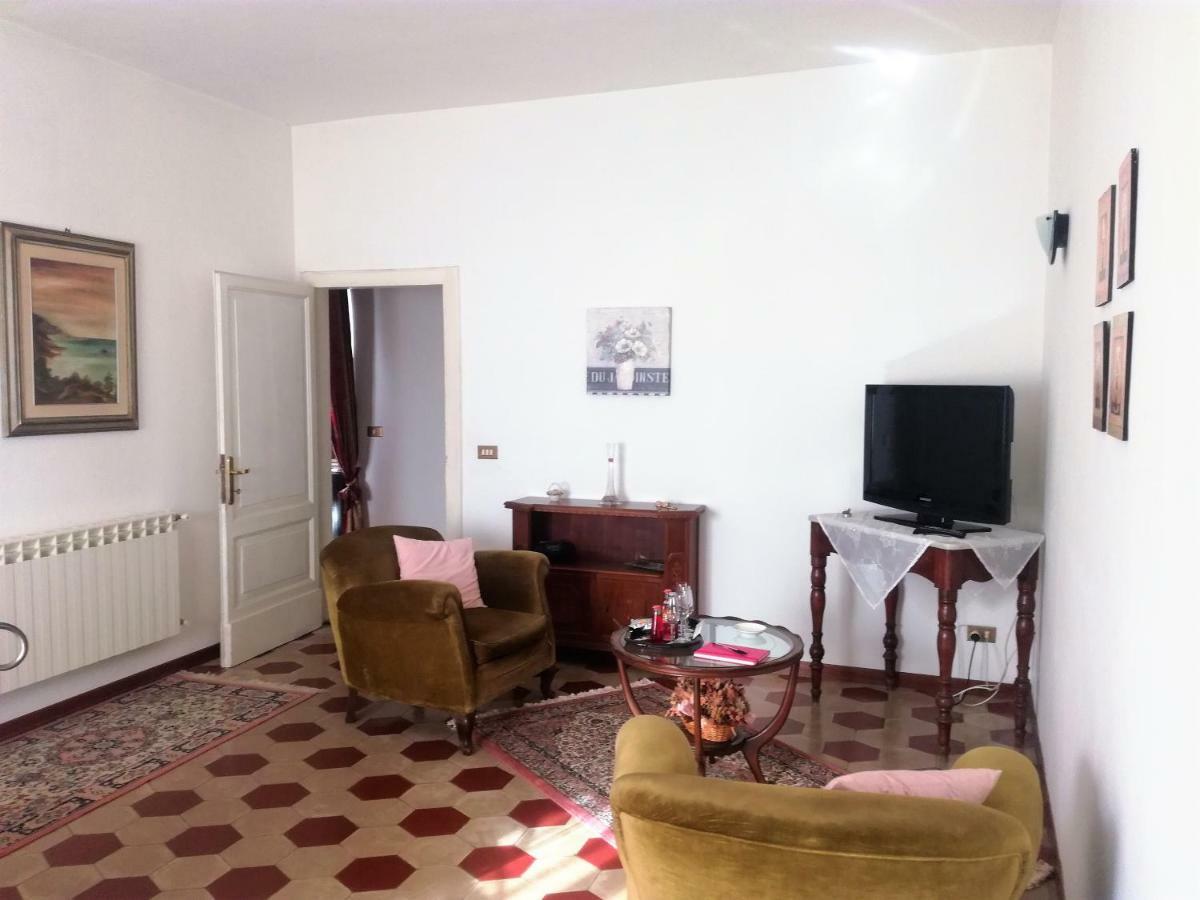 טודי Residenza Le Ortensie מראה חיצוני תמונה